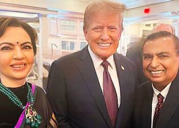 मुकेश अंबानी ने दोहा में अमेरिकी राष्ट्रपति डोनाल्ड ट्रंप से की मुलाकात