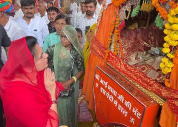 सांसद महिमा कुमारी ने श्रीआईमाता मंदिर के प्राणप्रतिष्ठा समारोह में लिया भाग