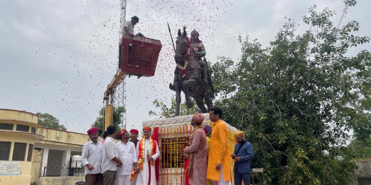 देवगढ़ में महाराणा प्रताप की प्रतिमा का अनावरण व रेलमगरा में महाराणा प्रताप जयंती मनाई गई