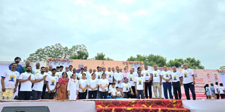 नाथद्वारा में उत्साह के साथ मनाया गया अंतर्राष्ट्रीय योग दिवस