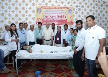 महेश नवमी के उपलक्ष्य में आयोजित रक्तदान शिविर में 51 जनों ने किया रक्तदान