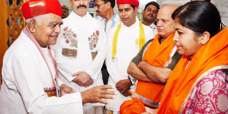 राजसमंद की नवनियुक्त एसपी ममता गुप्ता ने किए श्रीनाथजी के दर्शन