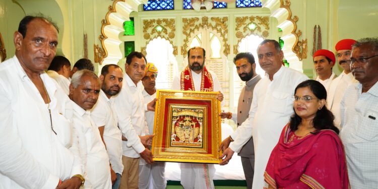 सांवरिया जी मंदिर मंडल बोर्ड ने की श्री विशाल बावा से भेंट, नाथद्वारा को आध्यात्मिक राजधानी बनाने पर सहमति