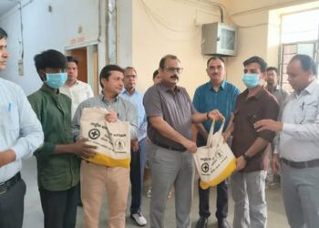 राजसमंद : कलक्टर हसीजा ने टीबी रोगियों को बाटें पोषण किट