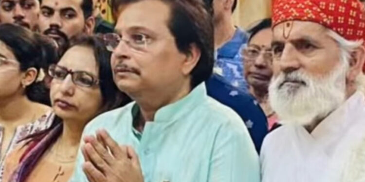 तारक मेहता के प्रोड्यूसर आसित कुमार मोदी ने किए प्रभु द्वारकाधीश के दर्शन