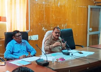 समीक्षा बैठक में जाना फ़्लैगशिप योजनाओं का हाल, हर पात्र को लाभान्वित करने के निर्देश