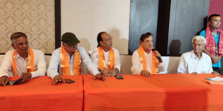 मन्दिर मण्डल द्वारा आयोजित भजन संगीत प्रतियोगिता में कृष्ण भजनों से श्रोता हुए भाव विभोर