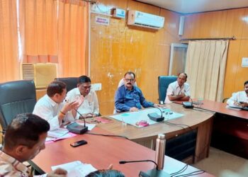 राष्ट्रीय कृमि मुक्ति दिवस और मौसमी बीमारियों के नियंत्रण को लेकर बैठक