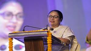 दिल्ली की सीएम रेखा गुप्ता पर जनसुनवाई के दौरान हुआ हमला, हिरासत में आरोपी