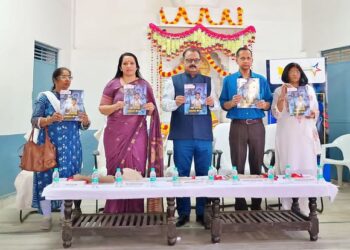 रिमार्केबल एजुकेशन की पुस्तिका ‘सही सलाह, सफलता की राह’ का हुआ भव्य विमोचन, अभियान ‘उमंग’ का भी हुआ शुभारंभ