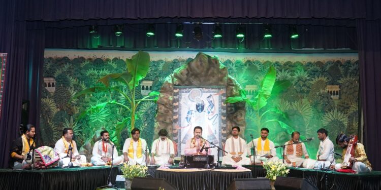 आचार्य रणछोडलालजी द्वारा “नागरी दान दै” कार्यक्रम में हवेली संगीत की गूँज 