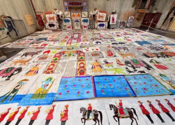 लाडले लाल प्रभु के बगीचे में प्रथम बार हुआ जल की सांझी का भव्य मनोरथ, कोट की आरती के साथ हुआ सांझी सेवा का समापन