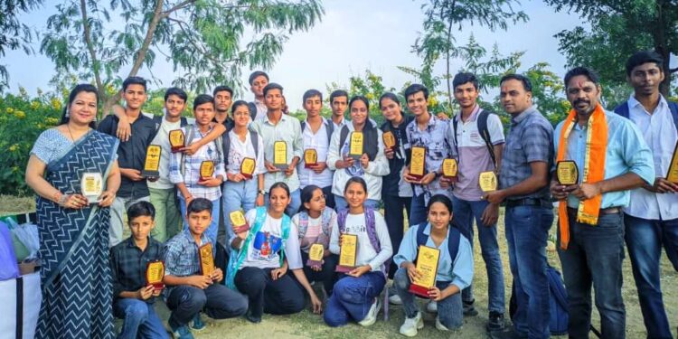 सरदार भगत सिंह विद्यालय के विद्यार्थियों ने जिला स्तरीय विज्ञान मेले में किया उत्कृष्ट प्रदर्शन