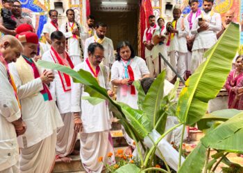 श्रीनाथजी में मदनमोहन जी मंदिर में मनाया गया गोवर्धन पूजा व अन्नकूट उत्सव