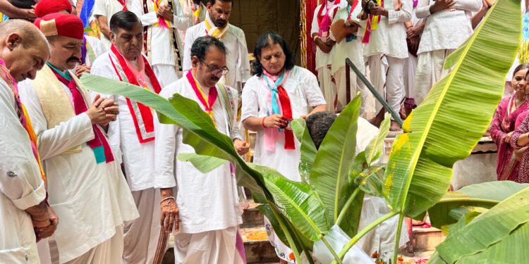 श्रीनाथजी में मदनमोहन जी मंदिर में मनाया गया गोवर्धन पूजा व अन्नकूट उत्सव